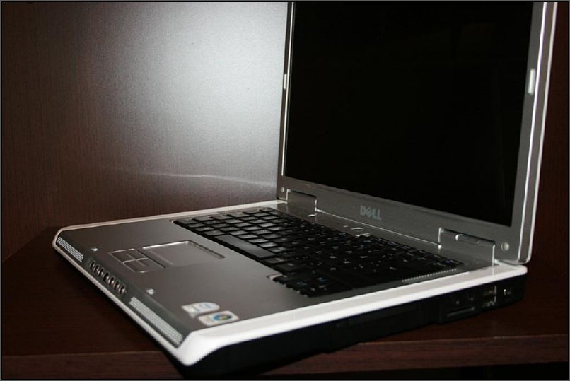 inspiron-9400-t5600-2gb_26